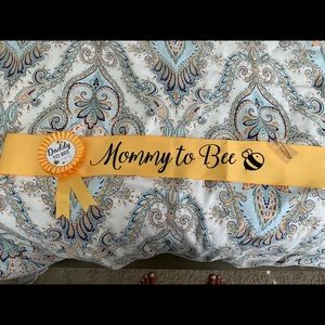 Mommy and Daddy to “Bee” sash and pin